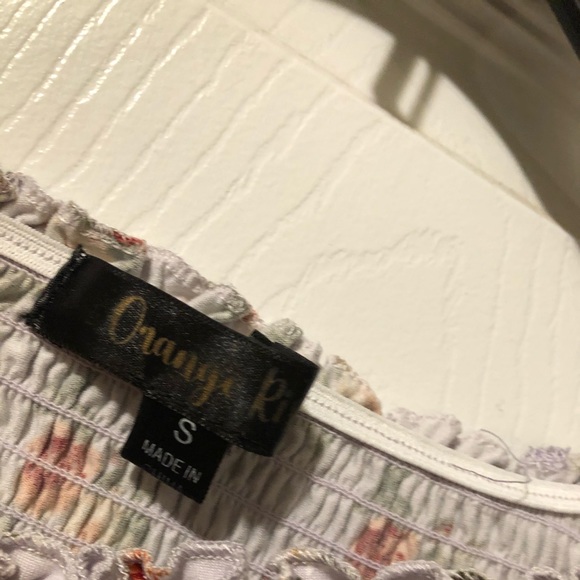 Lavender floral crop! So CUTE - Picture 5 of 5